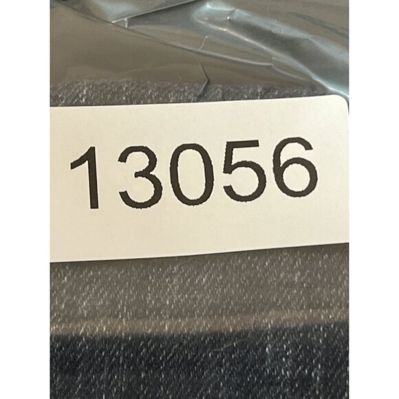 Old Navy Curvy/Profile Mid-Rise Dark Wash‎ Denim Jeans, Size 10 short - Picture 8 of 8